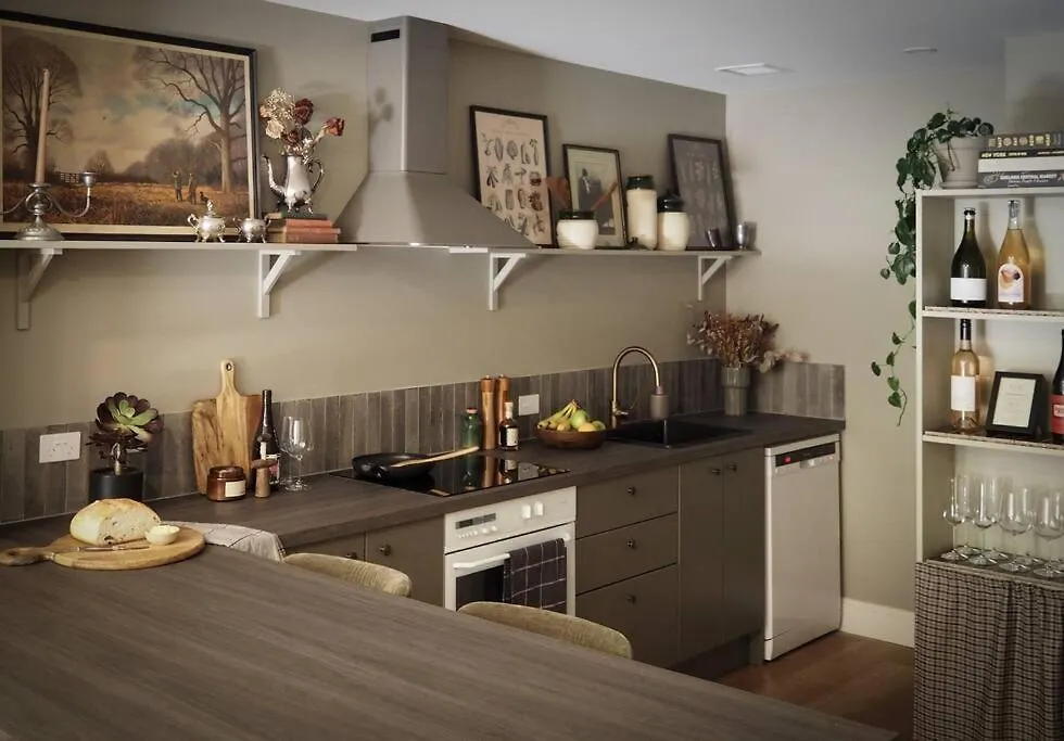 Charlie On Charlick - Fully Renovated 1Br Apt Adelaide Apartment